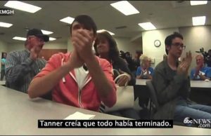Él perdió la subasta del coche de su padre fallecido, pero un desconocido le entregó las llaves