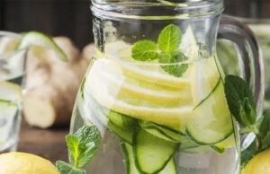El agua de pepino, menta y limón para la digestión