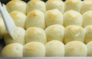 Mezcla leche con vinagre: La receta olvidada de los 70 que preparaba la abuela